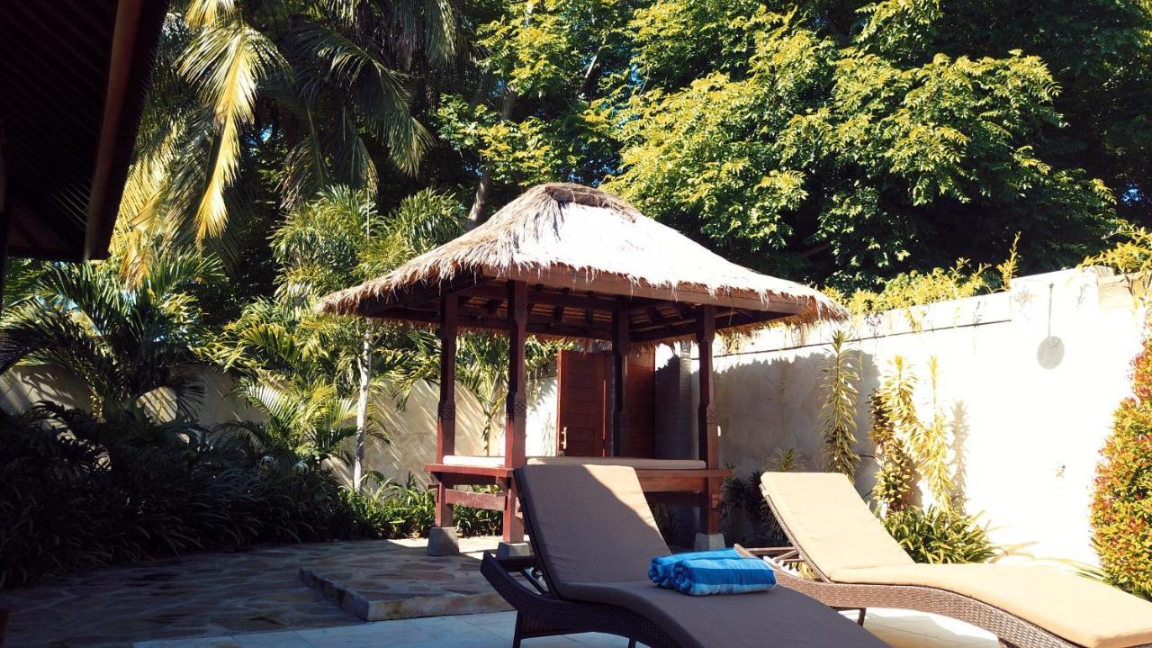 Gili Palms Villas Гілі-Траванган Екстер'єр фото